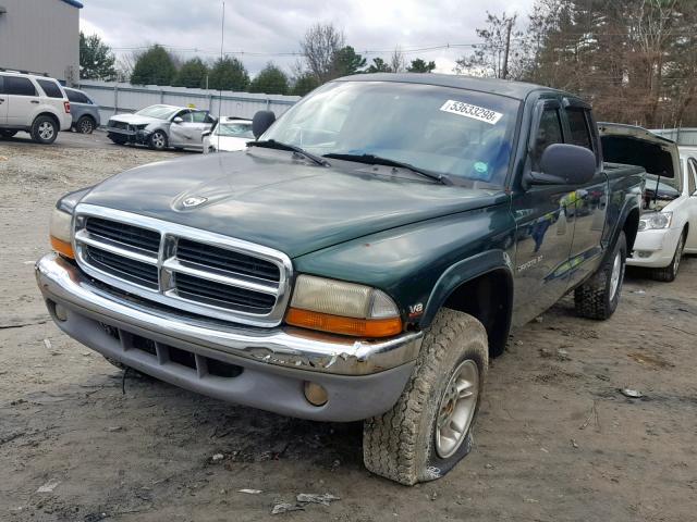 1B7GG2AN7YS760412 - 2000 DODGE DAKOTA QUA GREEN photo 2