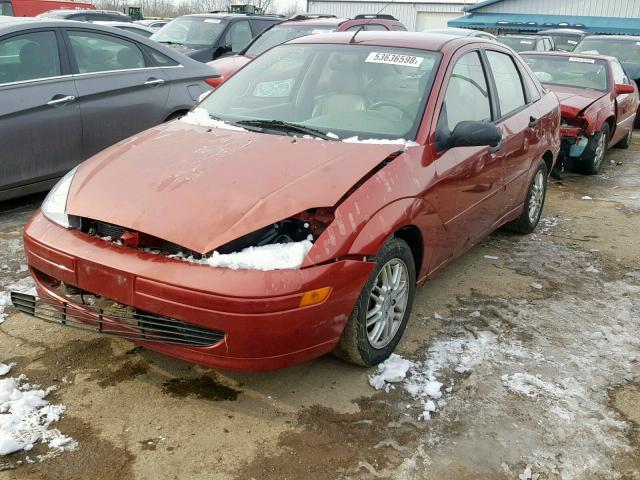 1FAHP3834YW389884 - 2000 FORD FOCUS ZTS RED photo 2