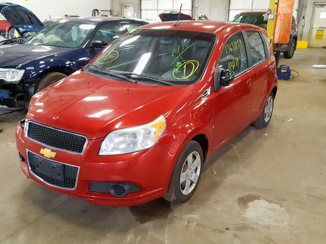 KL1TD66E19B343769 - 2009 CHEVROLET AVEO LS RED photo 2