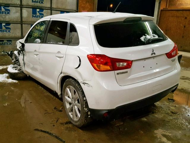 4A4AR3AU4FE033648 - 2015 MITSUBISHI OUTLANDER WHITE photo 3