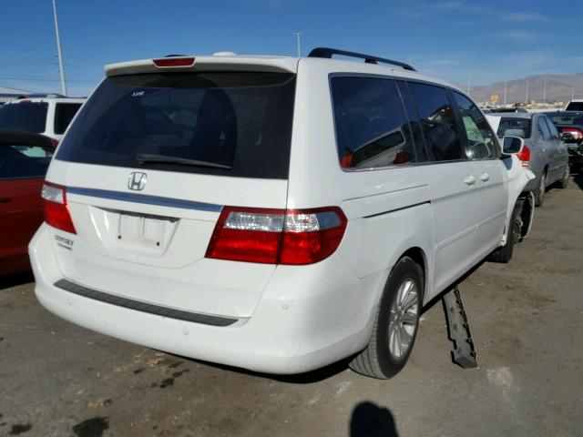 5FNRL38846B112787 - 2006 HONDA ODYSSEY TO WHITE photo 4