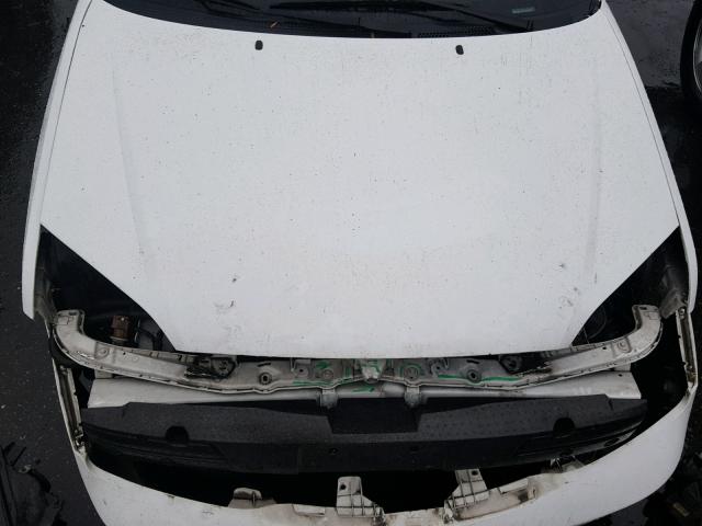 1FAFP31N97W135959 - 2007 FORD FOCUS ZX3 WHITE photo 7