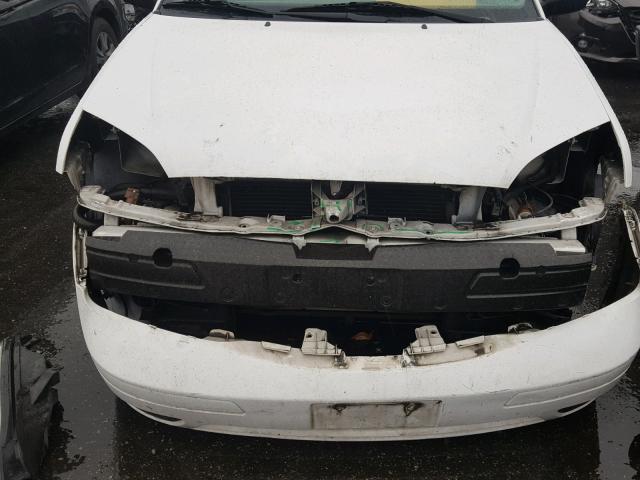 1FAFP31N97W135959 - 2007 FORD FOCUS ZX3 WHITE photo 9