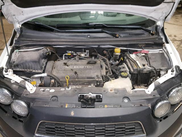 1G1JA6SH1C4161843 - 2012 CHEVROLET SONIC LS WHITE photo 7