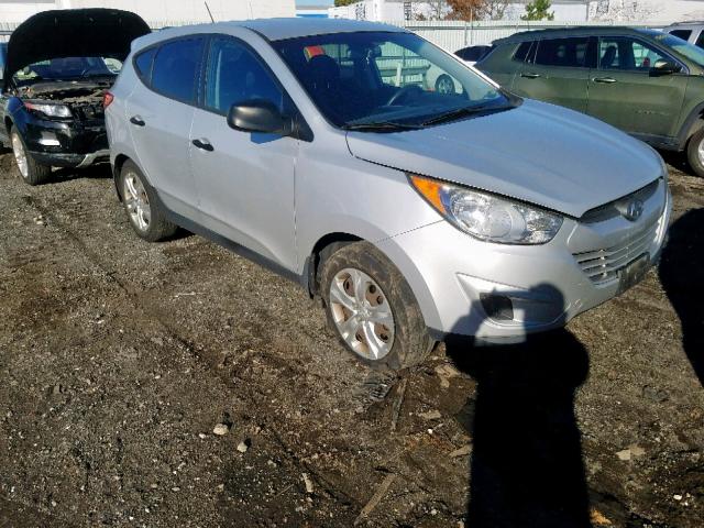 KM8JT3AB6CU391371 - 2012 HYUNDAI TUCSON GL SILVER photo 1