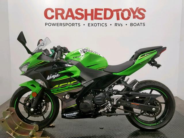 JKAEXKG12JDA05560 - 2018 KAWASAKI EX400 GREEN photo 3