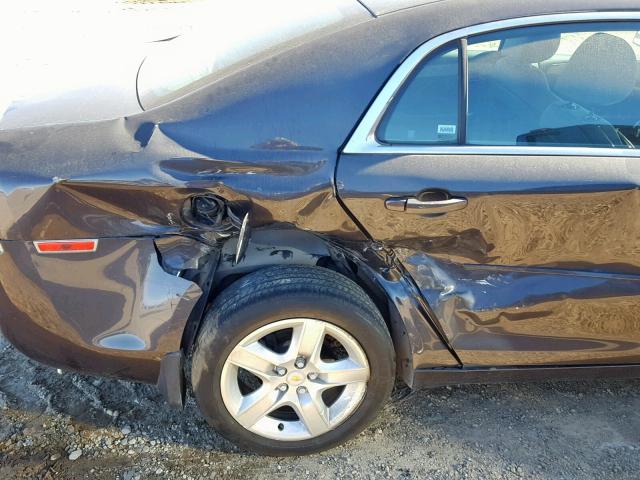 1G1ZB5E07CF296295 - 2012 CHEVROLET MALIBU LS GRAY photo 9