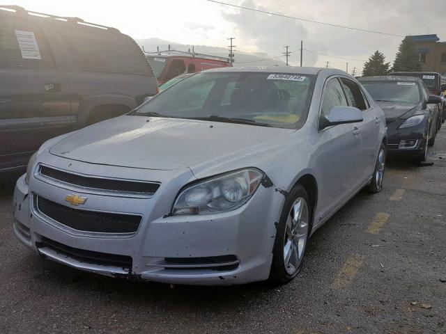 1G1ZH57B894271374 - 2009 CHEVROLET MALIBU 1LT SILVER photo 2