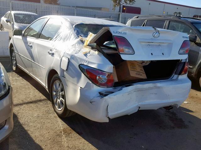 JTHBA30G245051172 - 2004 LEXUS ES 330 WHITE photo 3