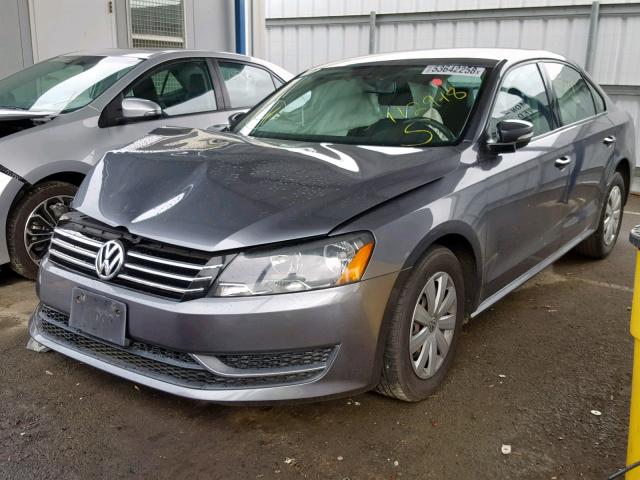 1VWAP7A32DC126329 - 2013 VOLKSWAGEN PASSAT S GREEN photo 2