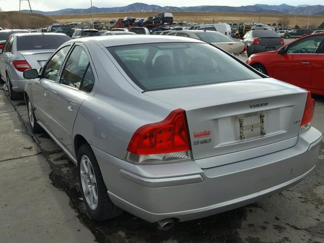 YV1RS592052435173 - 2005 VOLVO S60 2.5T SILVER photo 3