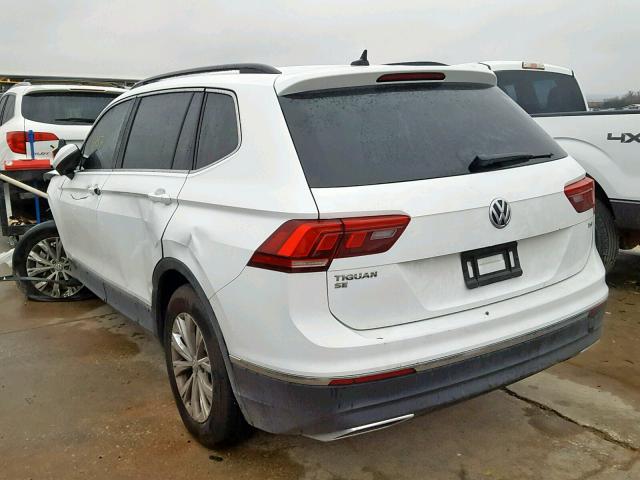 3VV3B7AXXJM060251 - 2018 VOLKSWAGEN TIGUAN SE WHITE photo 3