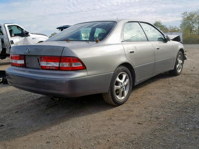 JT8BF28G4Y5077388 - 2000 LEXUS ES 300 GRAY photo 4