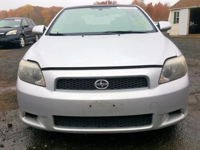 JTKDE177050045645 - 2005 TOYOTA SCION TC ნაცრისფერი ფოტო 9