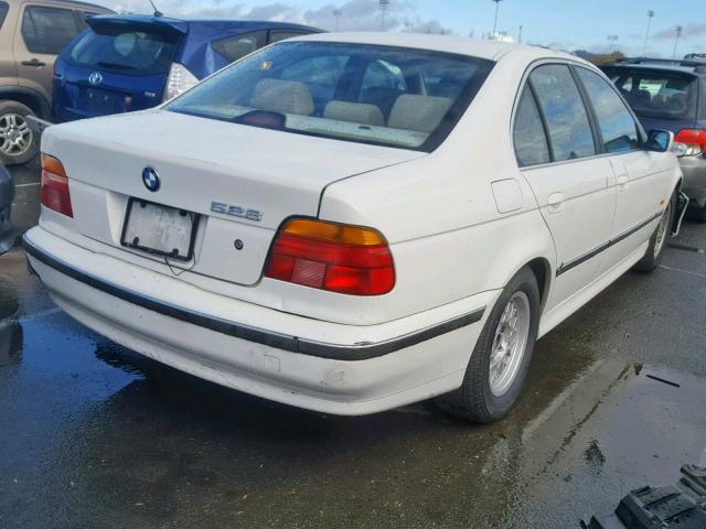 WBADD6325WBW41032 - 1998 BMW 528 I AUTO WHITE photo 4