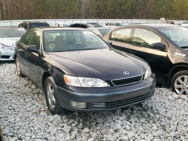 JT8BF22G9V0016930 - 1997 LEXUS ES 300 BLACK photo 1