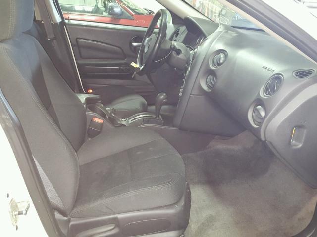 2G2WP552281141833 - 2008 PONTIAC GRAND PRIX WHITE photo 5
