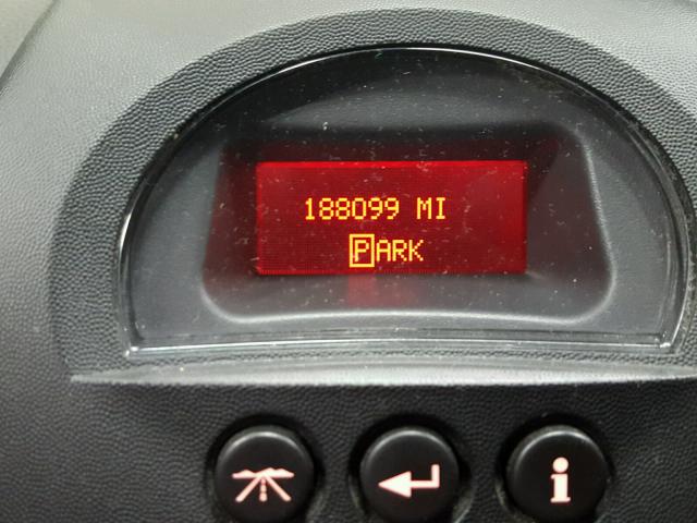 2G2WP552281141833 - 2008 PONTIAC GRAND PRIX WHITE photo 8