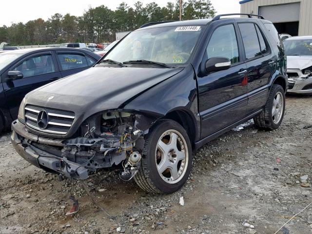 4JGAB75E64A514684 - 2004 MERCEDES-BENZ ML 500 BLACK photo 2