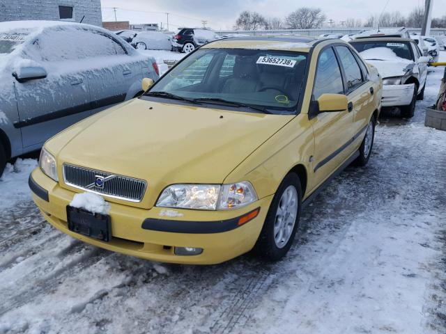 YV1VS29571F710046 - 2001 VOLVO S40 1.9T YELLOW photo 2