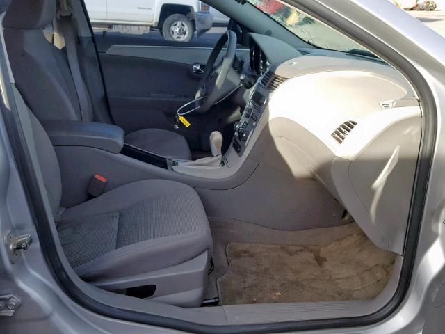 1G1ZC5EB9AF259728 - 2010 CHEVROLET MALIBU 1LT SILVER photo 5