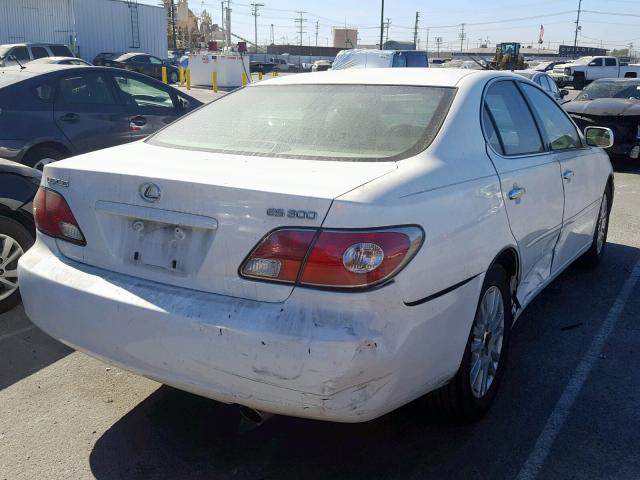 JTHBF30G136013068 - 2003 LEXUS ES 300 WHITE photo 4