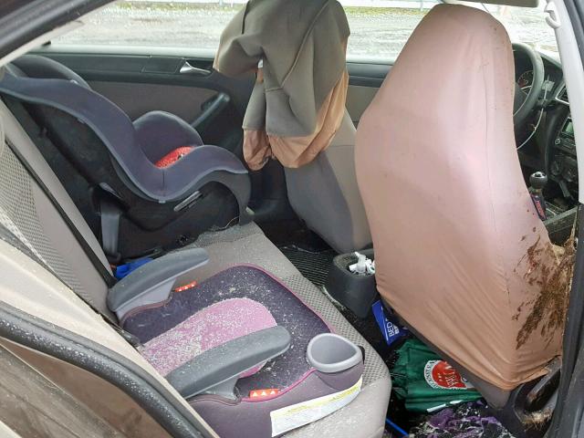 3VW1K7AJ6CM313437 - 2012 VOLKSWAGEN JETTA BASE 棕色 照片 6