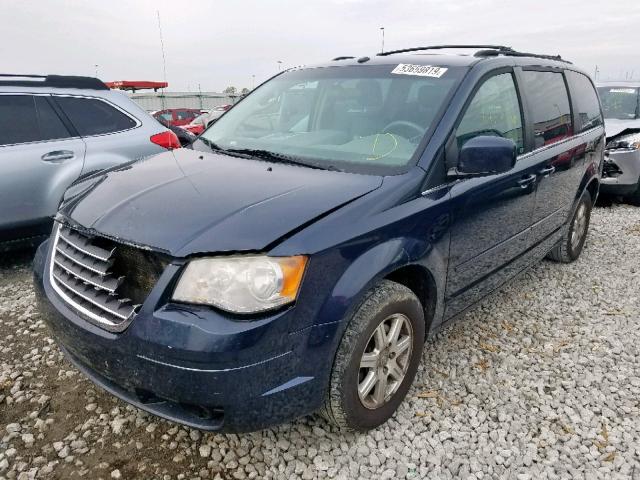 2A8HR54P88R686893 - 2008 CHRYSLER TOWN & COU BLUE photo 2