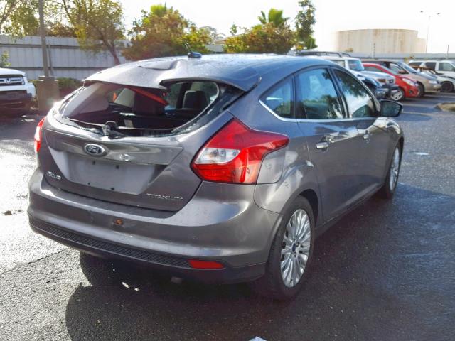 1FAHP3N23CL167665 - 2012 FORD FOCUS TITA CHARCOAL photo 4