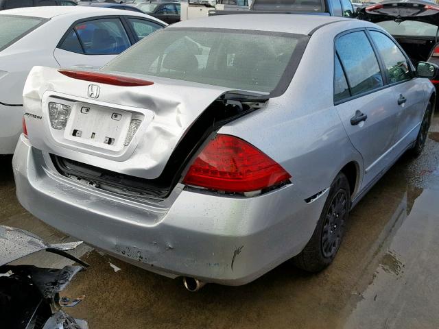 JHMCM56197C025890 - 2007 HONDA ACCORD VAL SILVER photo 4