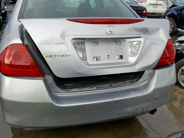 JHMCM56197C025890 - 2007 HONDA ACCORD VAL SILVER photo 9