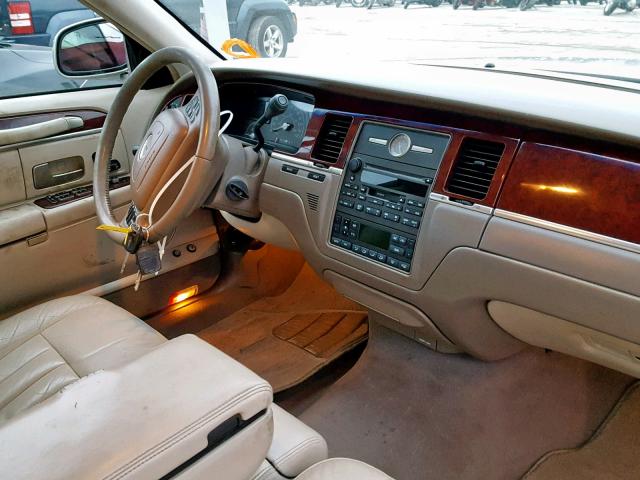 1LNHM81W63Y678150 - 2003 LINCOLN TOWN CAR E BEIGE photo 9