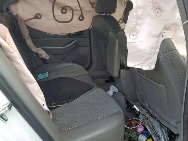 1G11C5SL1FF316604 - 2015 CHEVROLET MALIBU 1LT თეთრი ფოტო 6