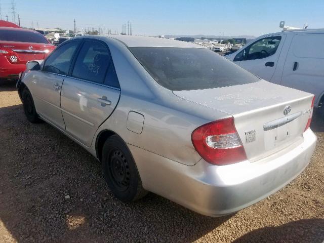 4T1BE32K63U751543 - 2003 TOYOTA CAMRY LE SILVER photo 3