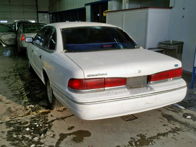 2FALP74W3TX214069 - 1996 FORD CROWN VICT WHITE photo 3