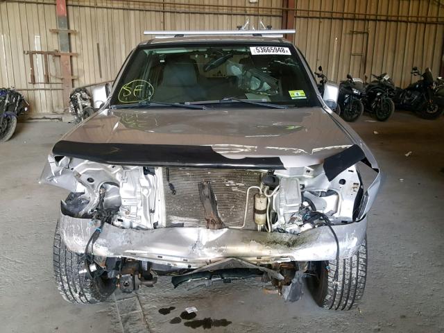 1GCHTCFE6B8125099 - 2011 CHEVROLET COLORADO L SILVER photo 9