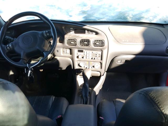 1G2WP12KX2F118023 - 2002 PONTIAC GRAND PRIX RED photo 9