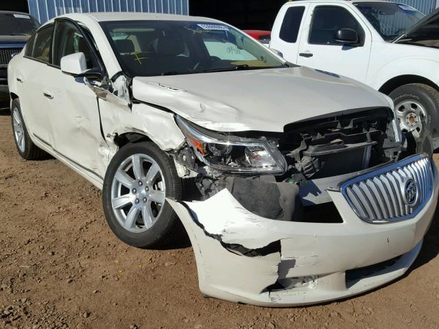 1G4GC5EG2AF277252 - 2010 BUICK LACROSSE C WHITE photo 1