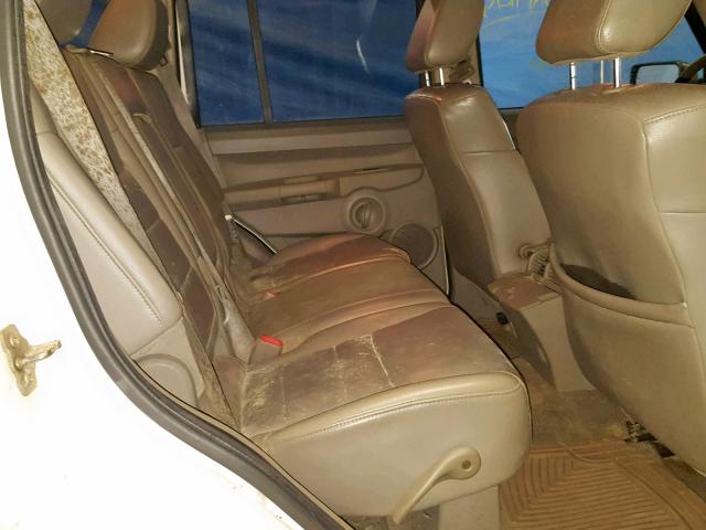 1J8HG48P87C529172 - 2007 JEEP COMMANDER WHITE photo 6