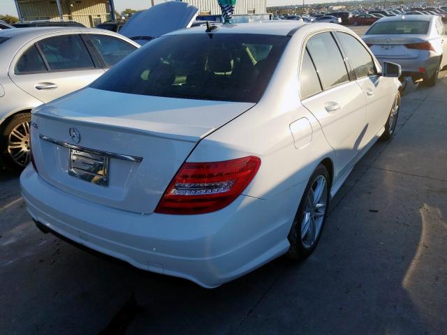 WDDGF4HBXEG216680 - 2014 MERCEDES-BENZ C 250 WHITE photo 4