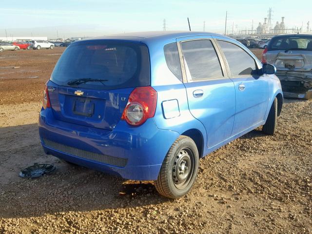 KL1TD66EX9B627269 - 2009 CHEVROLET AVEO LS BLUE photo 4