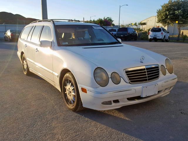 WDBJH65J42X073057 - 2002 MERCEDES-BENZ E 320 WHITE photo 1