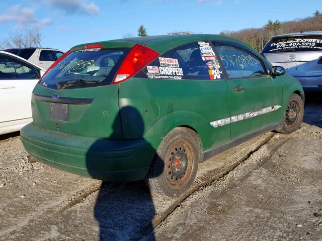 3FAFP31332R228444 - 2002 FORD FOCUS ZX3 GREEN photo 4