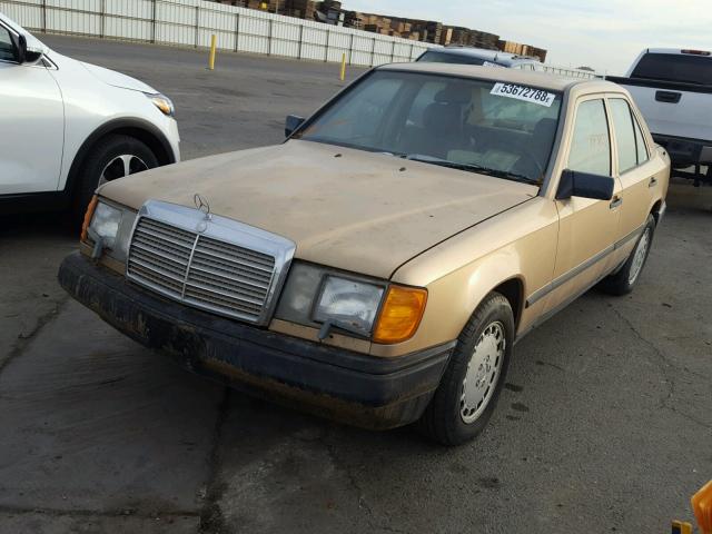 WDBEB33DXHA302271 - 1987 MERCEDES-BENZ 300 DT GOLD photo 2