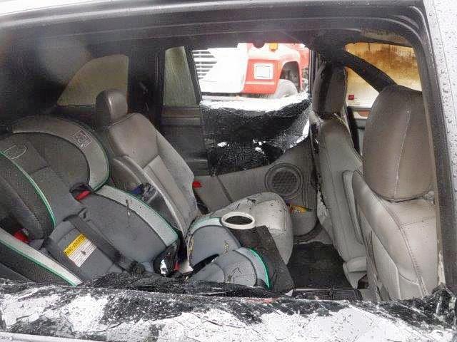 2A8GM78X28R108210 - 2008 CHRYSLER PACIFICA L SILVER photo 6