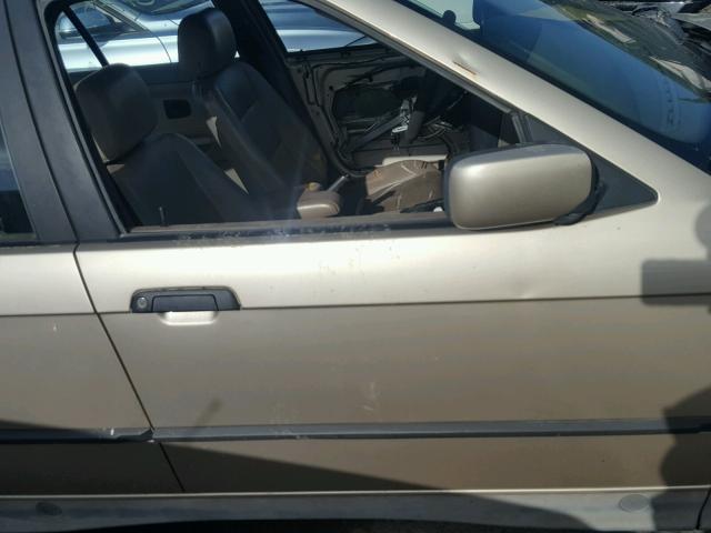 WBACB4310PFL06896 - 1993 BMW 325 I AUTO BROWN photo 9