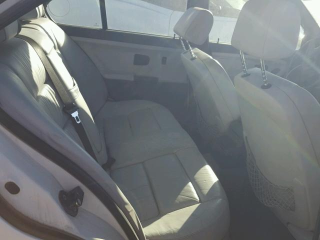 WBSCD0328WEE13676 - 1998 BMW M3 AUTOMAT WHITE photo 6