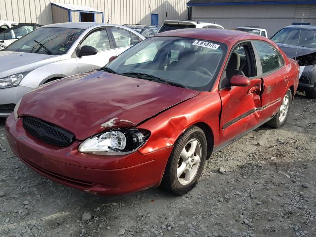 1FAFP55U01A193427 - 2001 FORD TAURUS SES RED photo 2