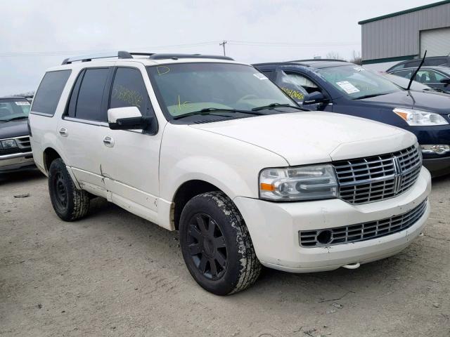 5LMFU28518LJ01335 - 2008 LINCOLN NAVIGATOR WHITE photo 1