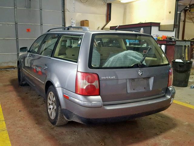 WVWVD63B61E171799 - 2001 VOLKSWAGEN PASSAT GLS GRAY photo 3